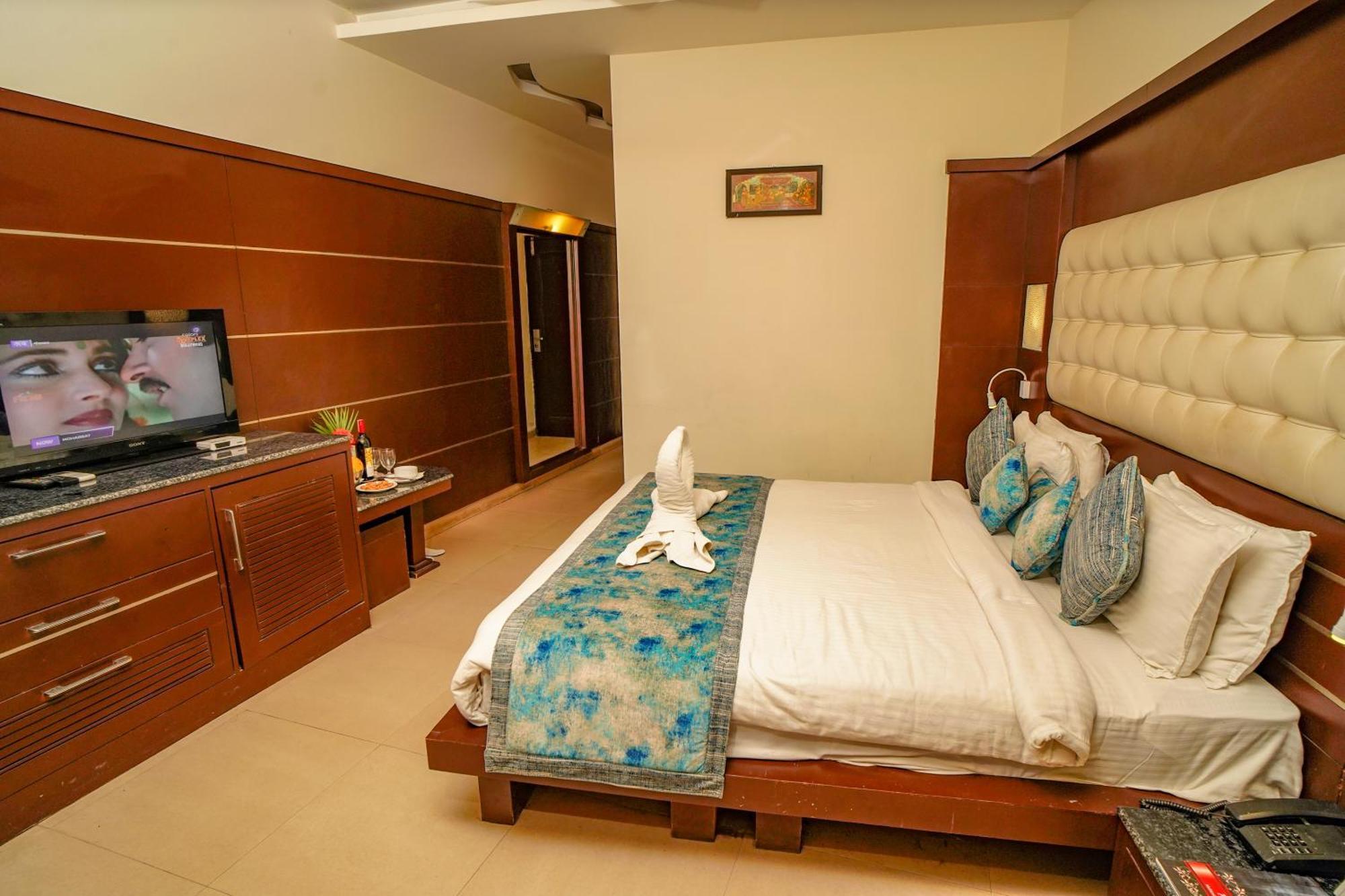 Excel Hotels And Resorts Bhimtal Bhīm Tāl Exterior foto